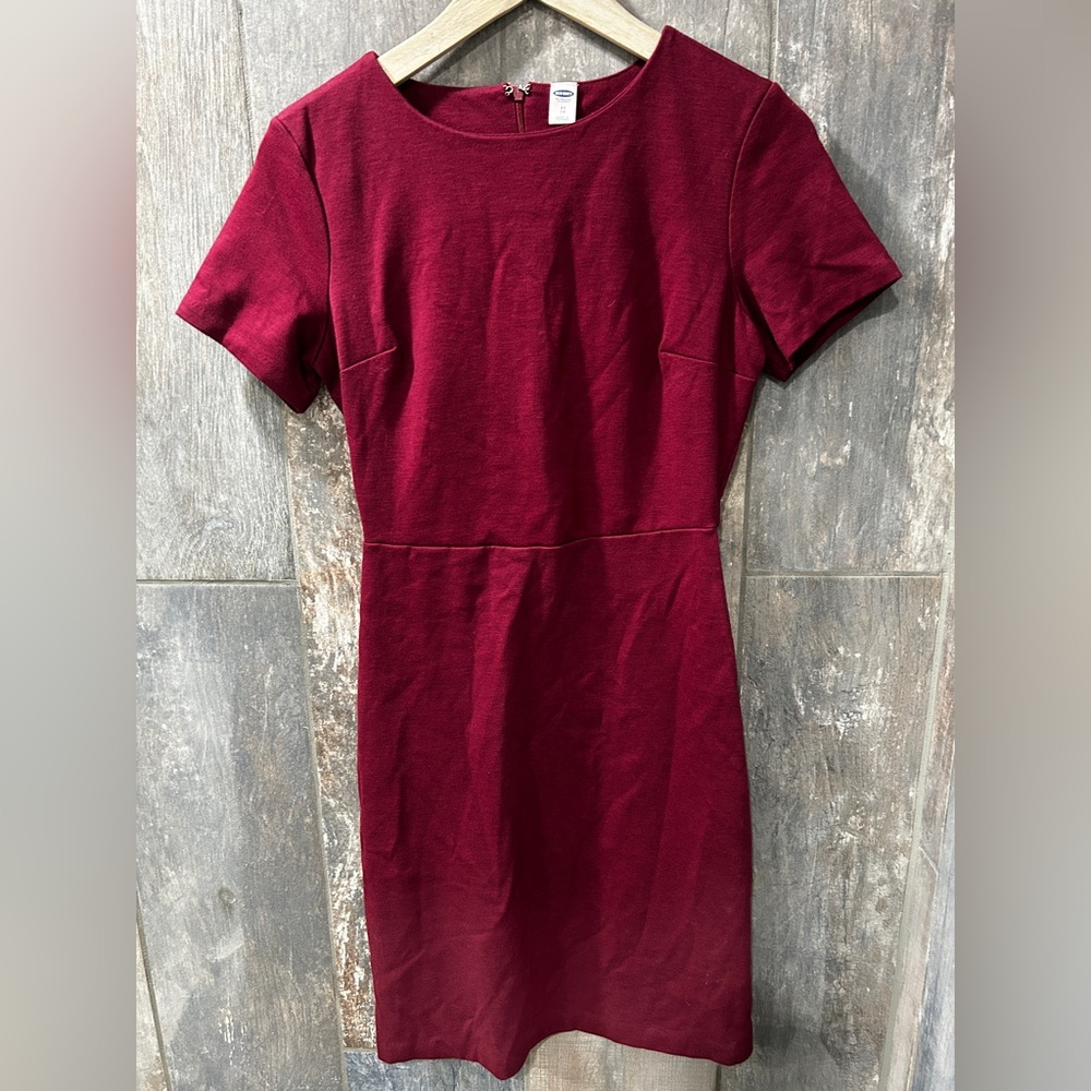 Old Navy Wine Short-Sleeve Midi Sheath Dress